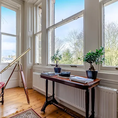 Prázdninový dům West Layton Manor *